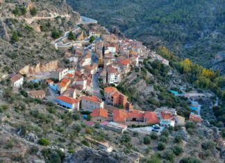 Elektrikli Ayna Motoru İle Aracınızı Nasıl Geliştirirsiniz?