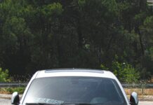 Elektrikli 2 Kişilik Motor ile Sürüş Keyfini Keşfedin!