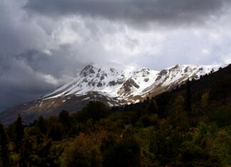 Elektrikli Dağ Motoru ile Macera Dolu Yollar Keşfedin!