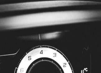 Elektrikli Motor Kaç Km Gider? Merak Edilen Gerçekler!