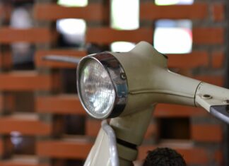 Elektrikli Motor Scooter İle Şehirde Hızlı ve Ekonomik Ulaşım Mümkün Mü?